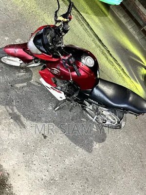 Yamaha Fazer V1 2010 Red