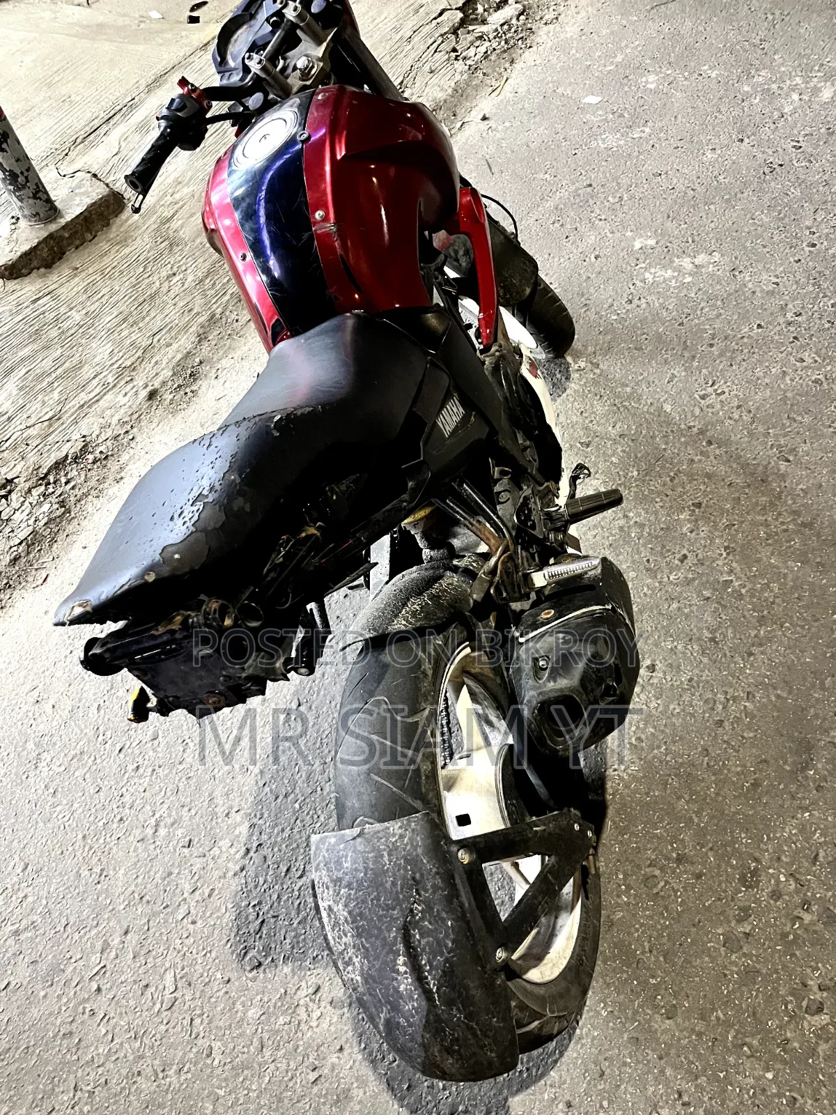 Yamaha Fazer V1 2010 Red
