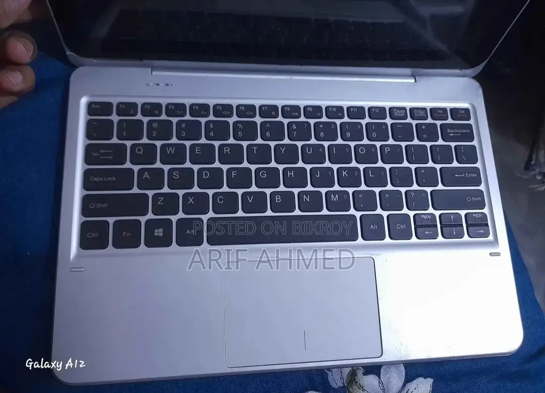 Laptop Nextbook Flexx 11 4GB Intel Atom SSD 60GB