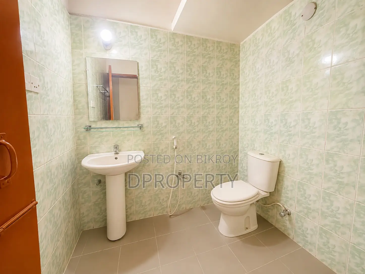 18 Bedroom House in Uttara for rent