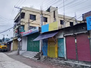 অগ্রণী ব্যাংক ভবন, ত্রিশালে ২০ বেডরুমের অ্যাপার্টমেন্ট বিক্রির জন্য