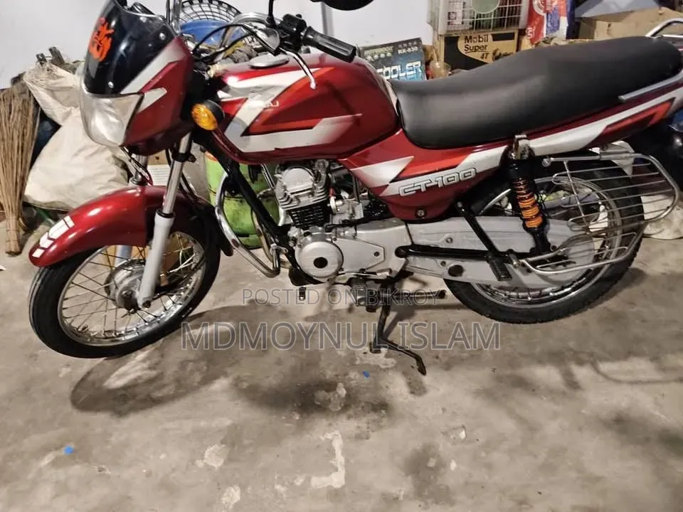 Bajaj CT 100 2015 Red