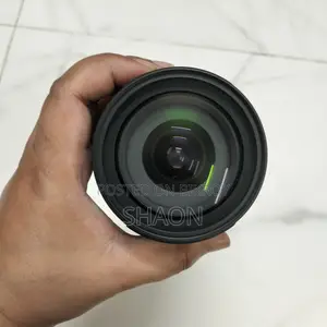 Nikon D7000 DSLR Camera for Sale