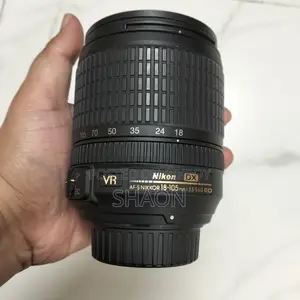 Nikon D7000 DSLR Camera for Sale