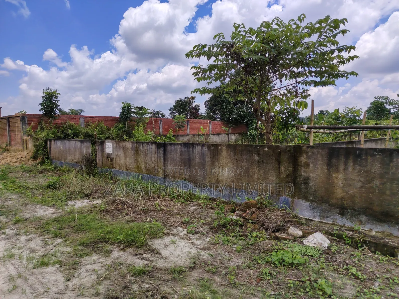 কম বাজেটে জরুরি ভিত্তি ১৫ নং সেক্টরে ৫ কাঠা