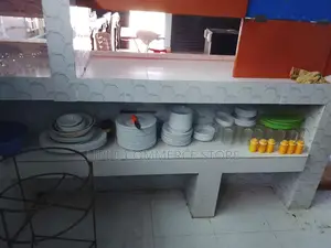 রেস্টুরেন্টের সকল মাল