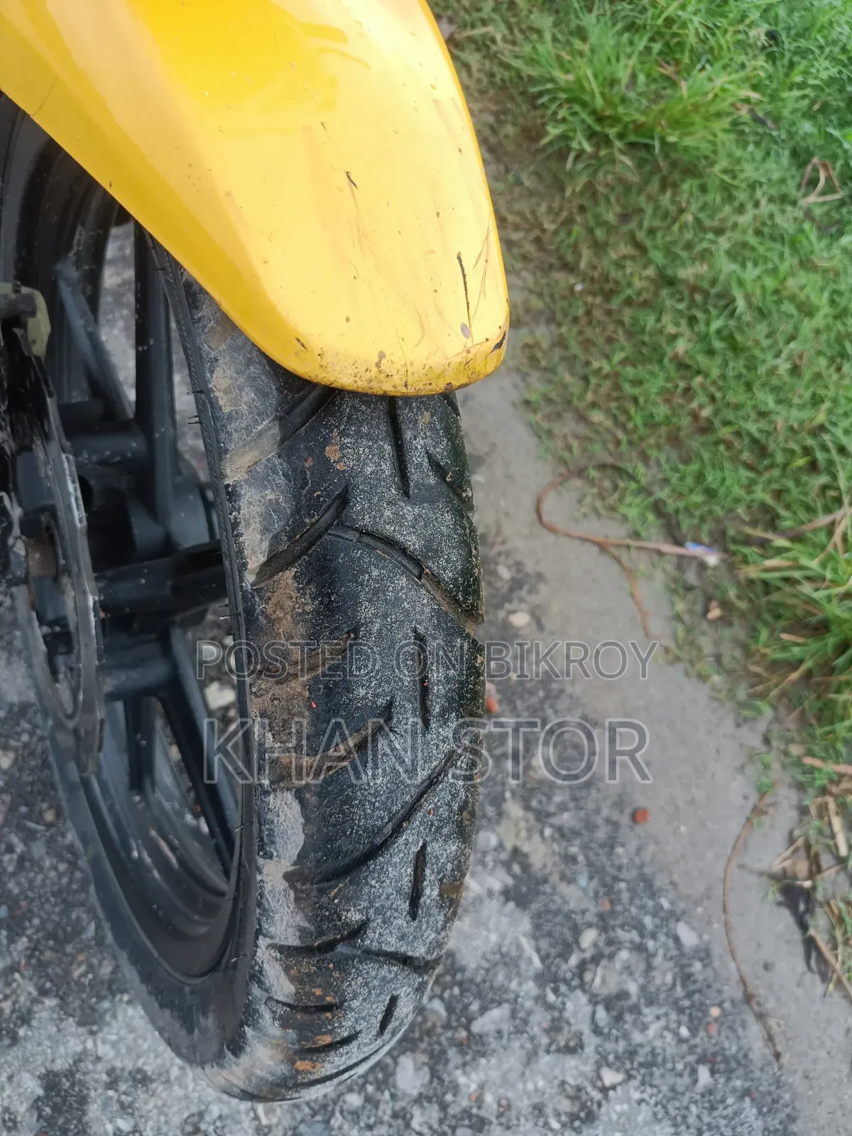 TVS Raider 125 2023 Yellow