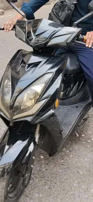 গ্রীভস ২০২৩ ব্ল্যাক
