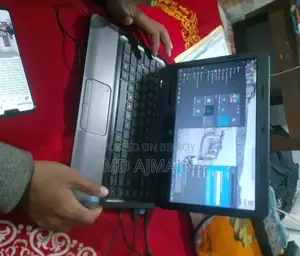 Laptop HP 240 4GB Intel Core i3 HDD 256GB