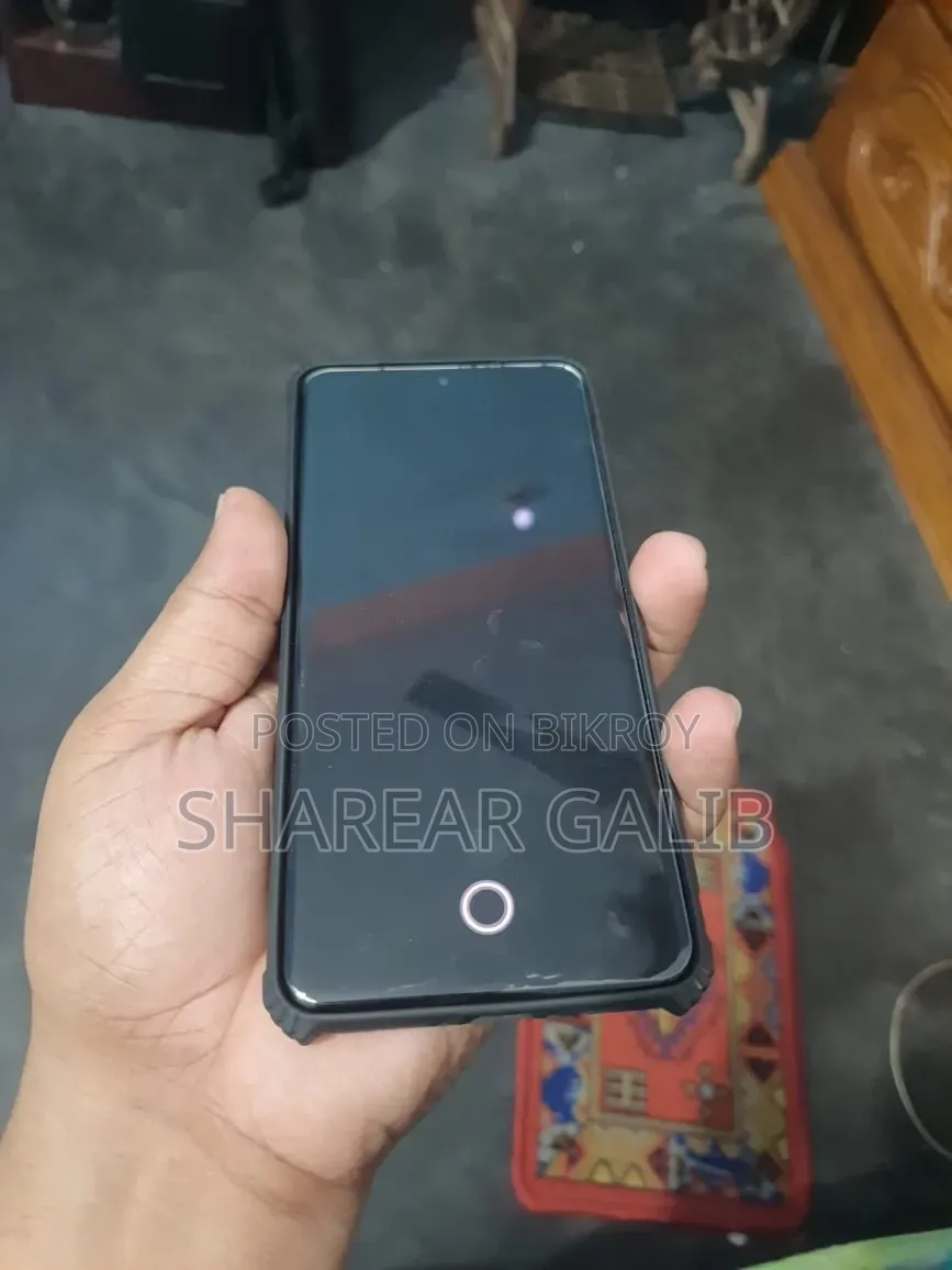 Vivo V50 512 GB Red