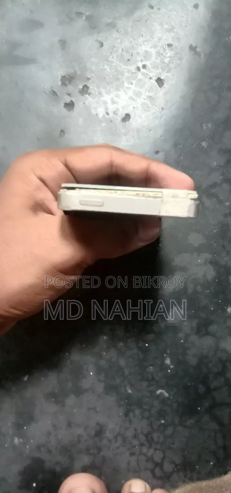 Apple iPhone 5s 16 GB White