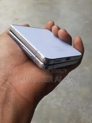 Samsung Galaxy Z Flip4 128 GB Blue
