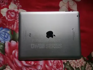 Apple iPad Wi-Fi 16 GB White