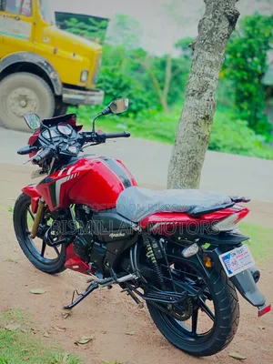 TVS Apache RTR 160 2V 2023 Red