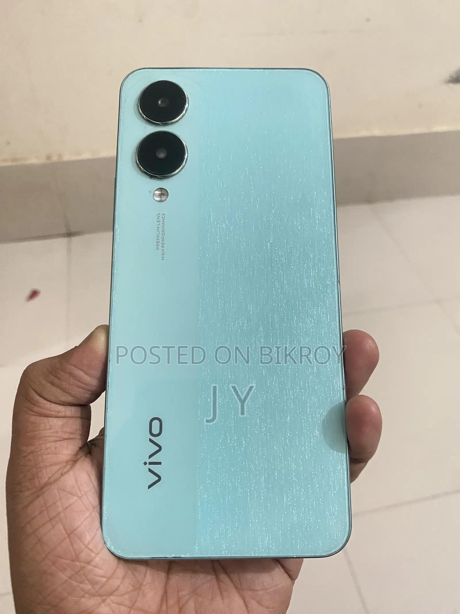 ভিভো ওয়াই২৮ ১২৮ জিবি ব্লু