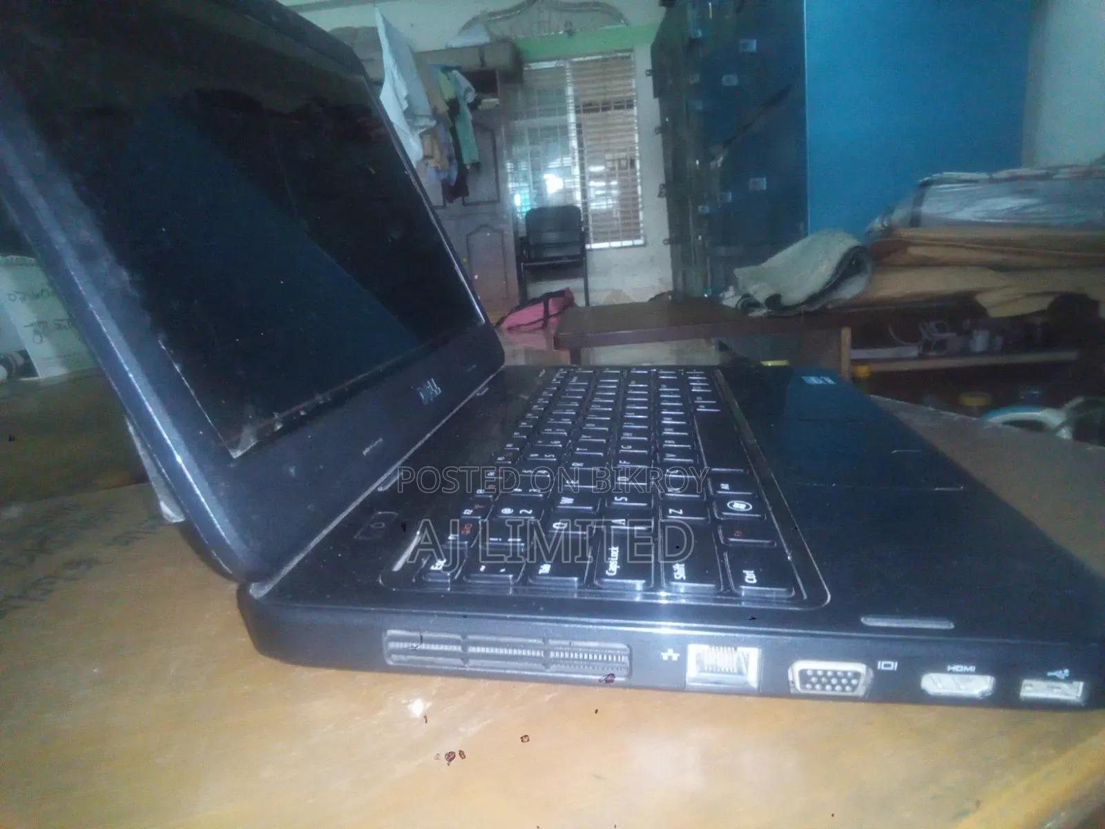 Laptop Dell Inspiron 5640 4GB Intel Core i3 SSD 500GB