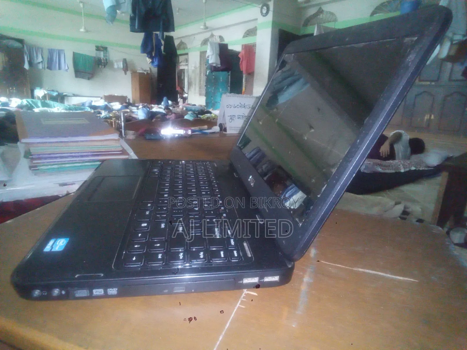 Laptop Dell Inspiron 5640 4GB Intel Core i3 SSD 500GB