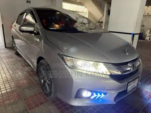 Honda Grace 1.5 Hybrid Front-Wheel Drive 2017 Silver
