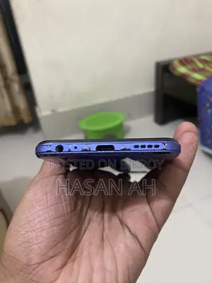 Vivo Y21 64 GB Blue