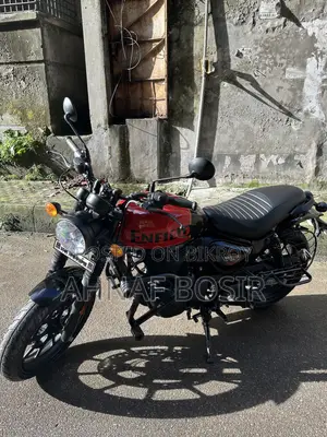 Royal Enfield Hunter 350 2025 Red
