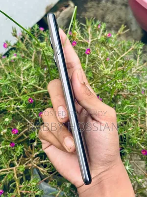 মোটোরোলা এজ ৬০ প্রো ২৫৬ জিবি