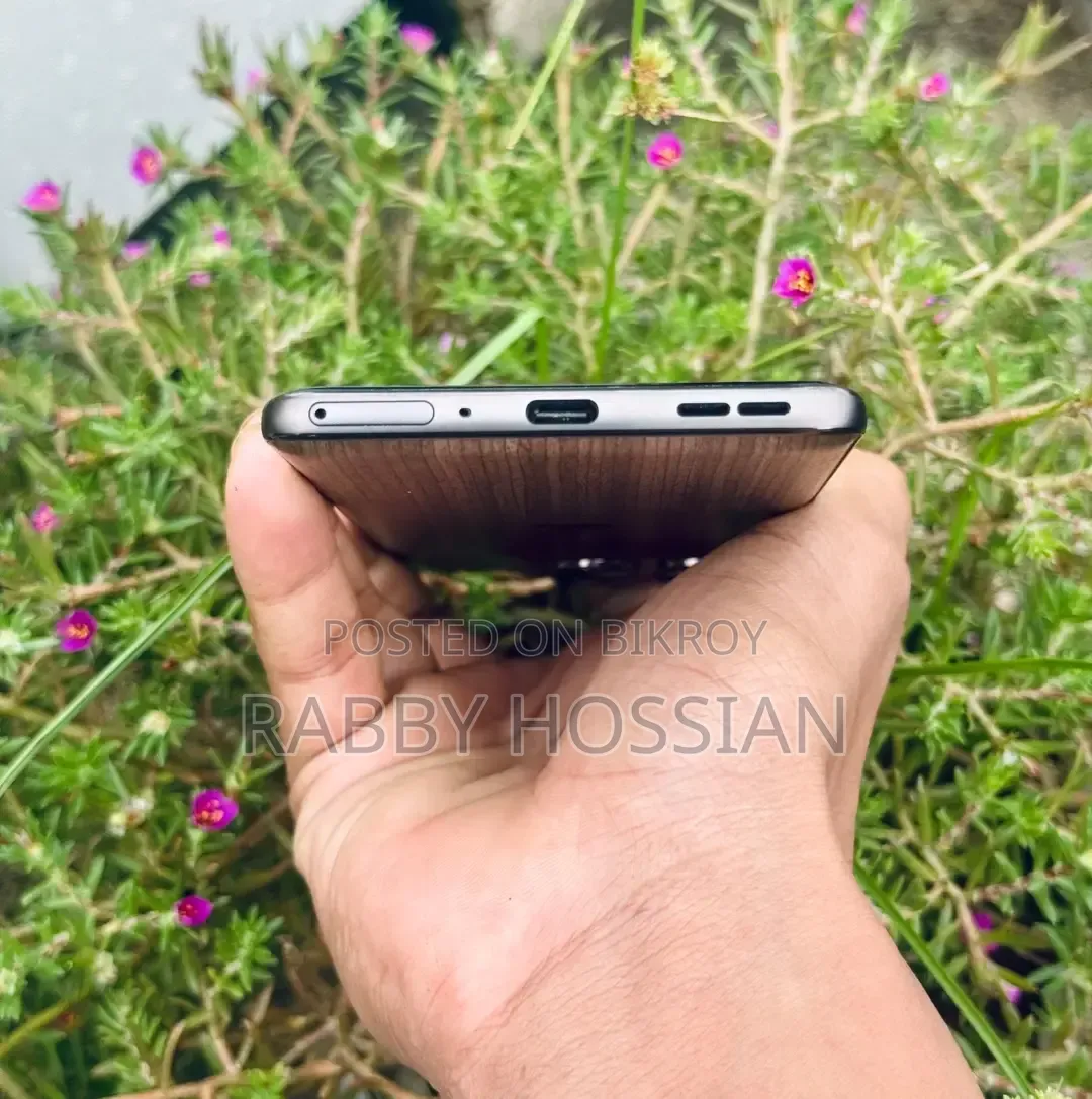 মোটোরোলা এজ ৬০ প্রো ২৫৬ জিবি