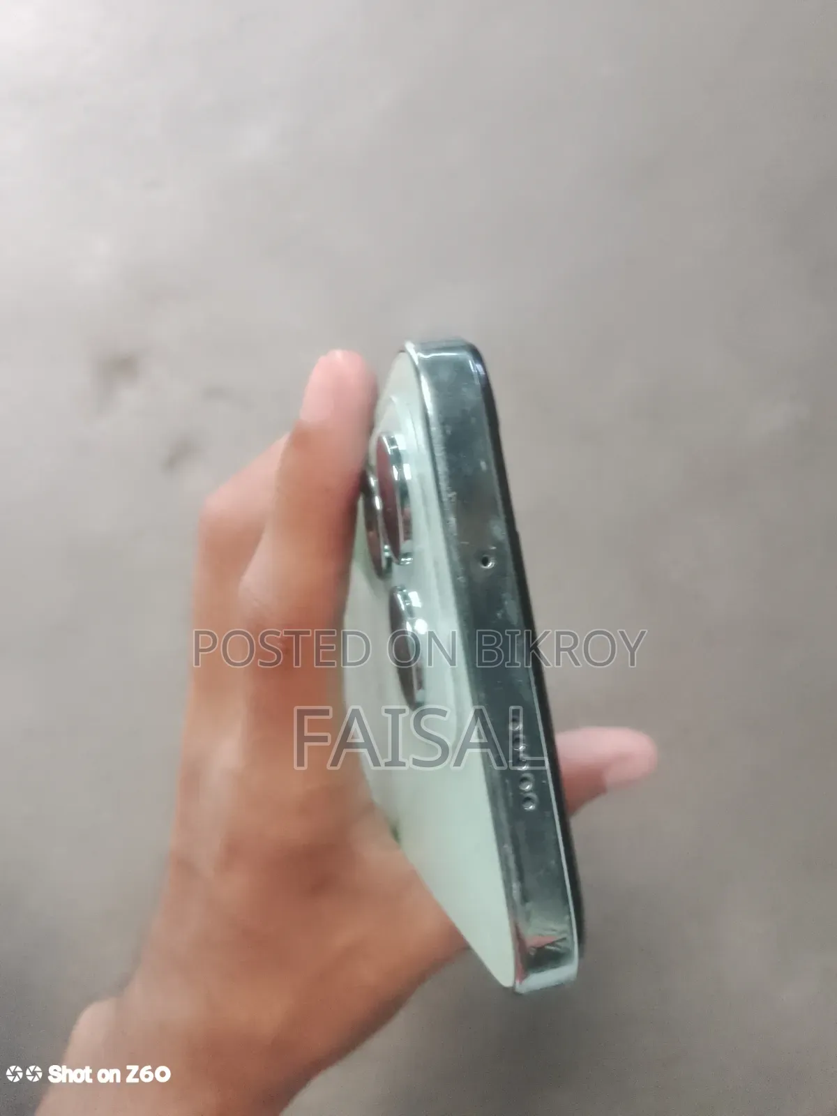 সিমফনি ১২৮ জিবি নীল