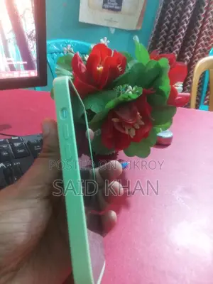 Apple iPhone 15 128 GB Green
