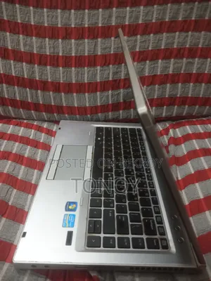 Laptop HP EliteBook 8570P 4GB Intel Core i7 HDD 500GB