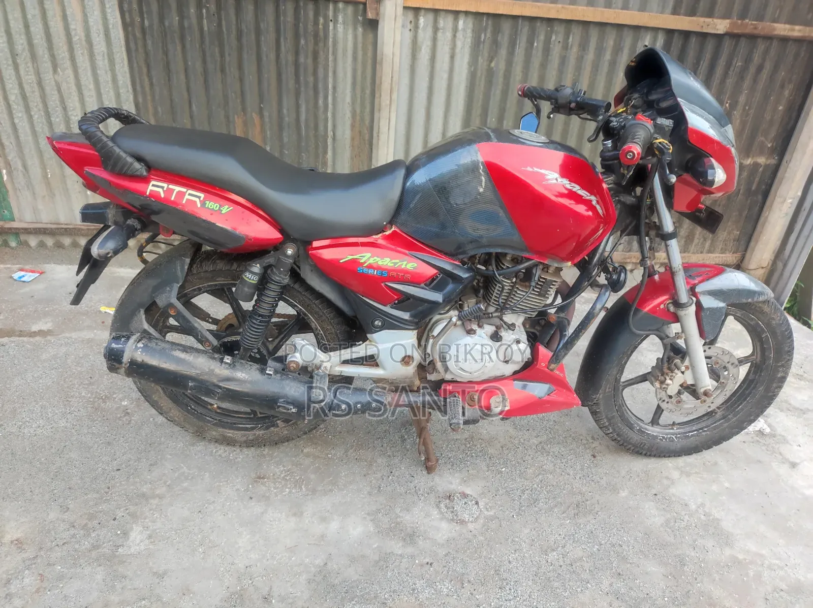 TVS Apache RTR 160 2V 2010 Red