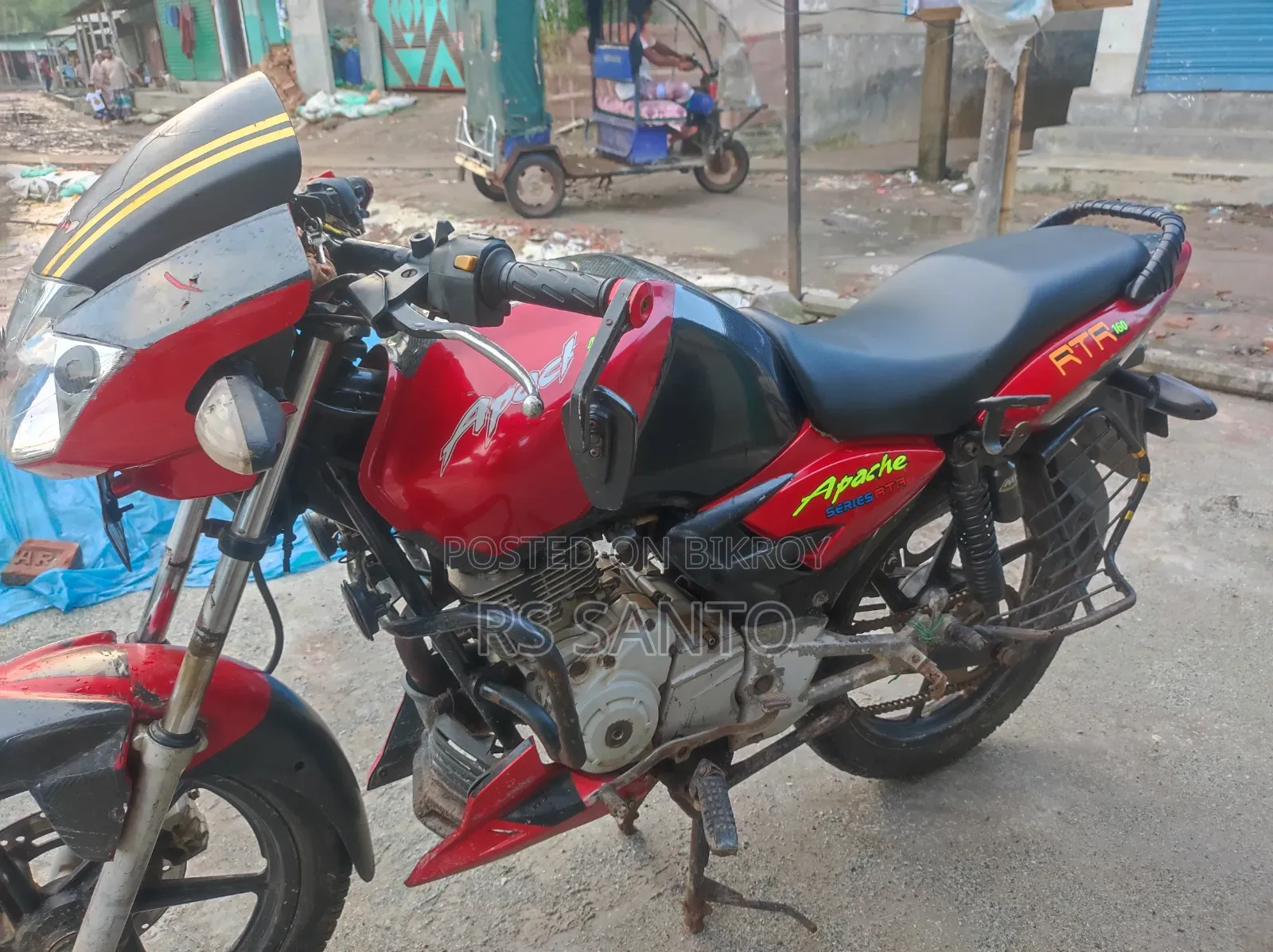 TVS Apache RTR 160 2V 2010 Red