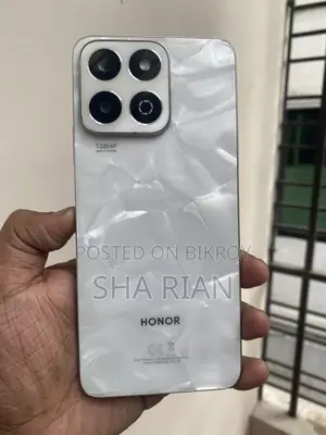 হনার এক্স৭সি ২৫৬ জিবি হোয়াইট