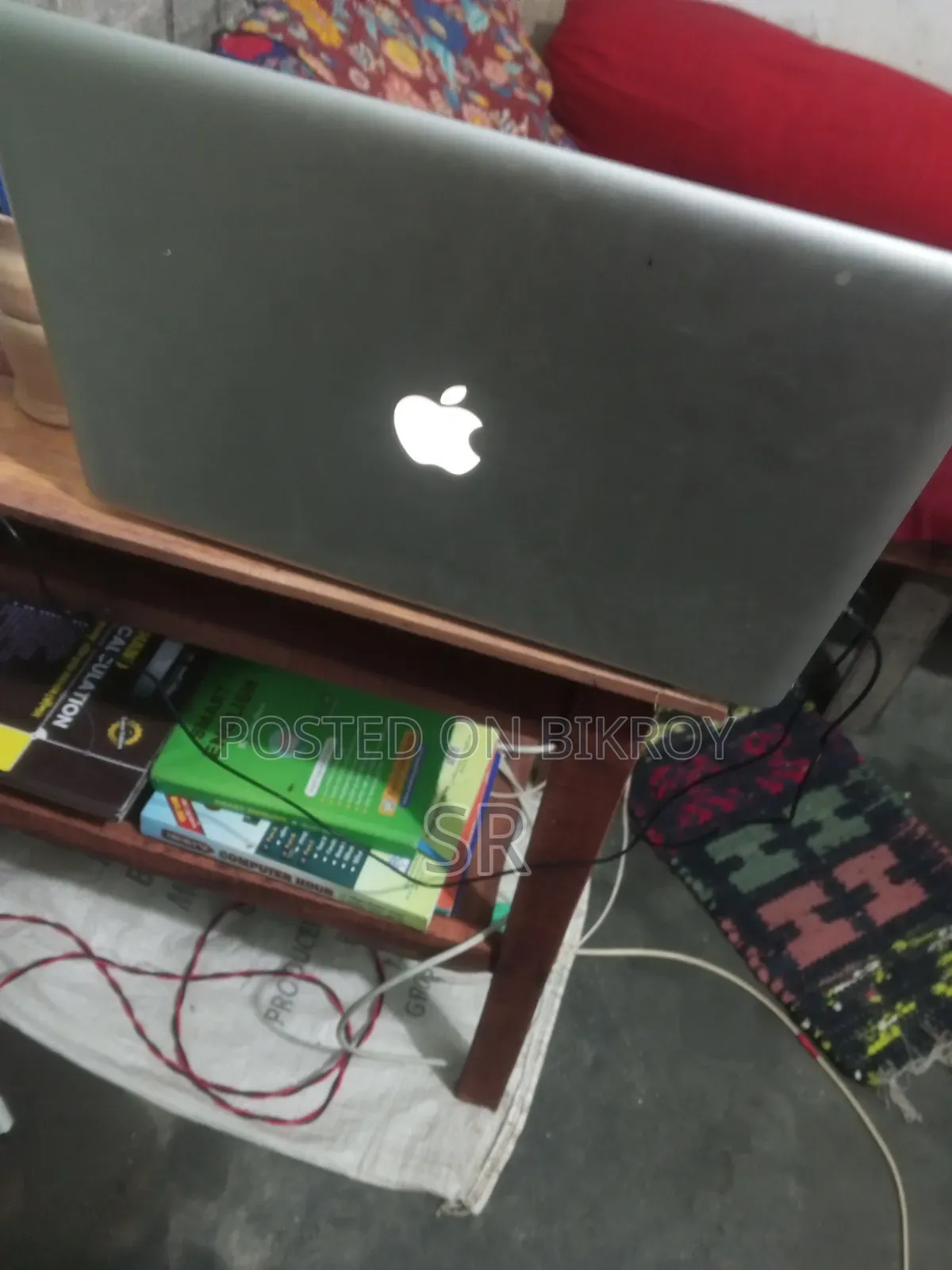Laptop Apple MacBook 2012 6GB Intel Core i7 HDD 500GB