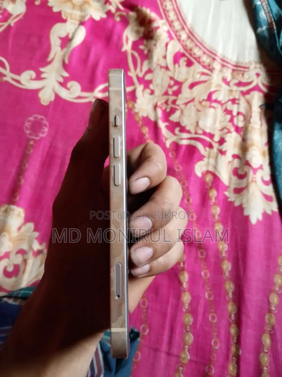 অ্যাপল আইফোন ১৩ ১২৮ জিবি হোয়াইট