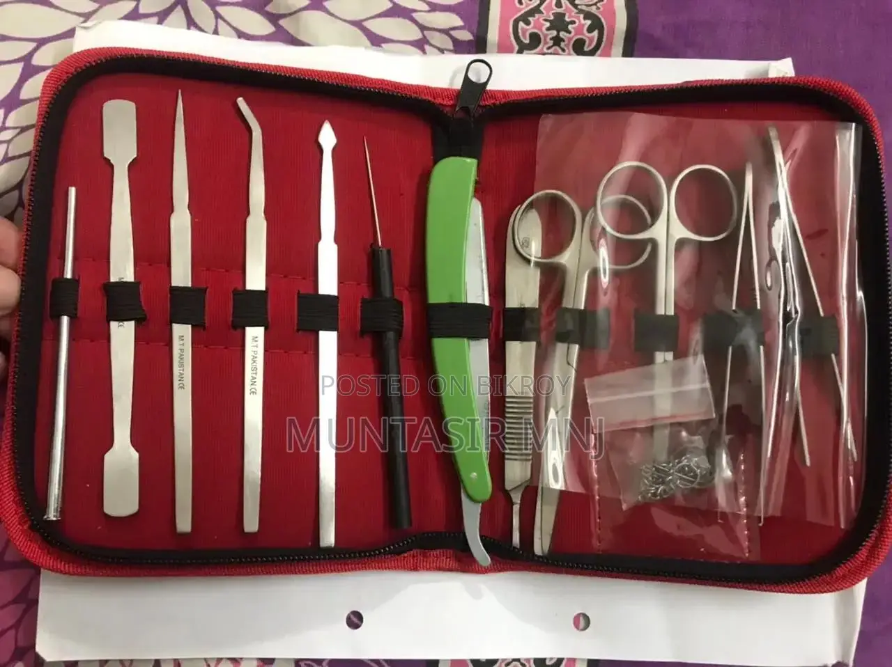 Dissection Box for Biology