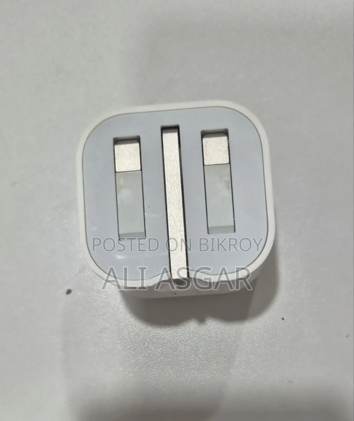 Apple Mobile Adapter