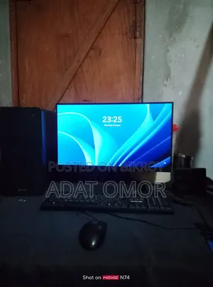 Desktop Computer Gigabyte 8GB Intel Core i5 SSD 256GB