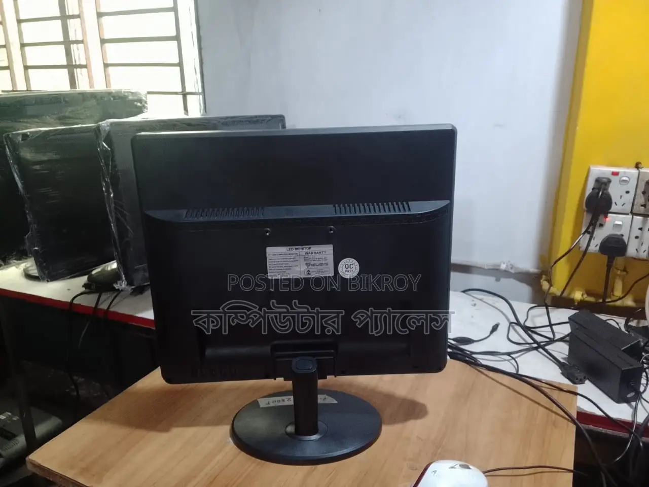 রিলিসিস এলইডি মনিটর ১০০% ফ্রেশ