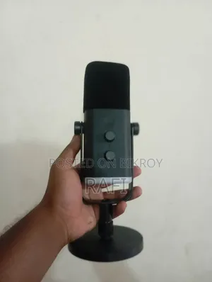 FIFINE AM8 RGB USB/XLR Microphone | 1 Month Used