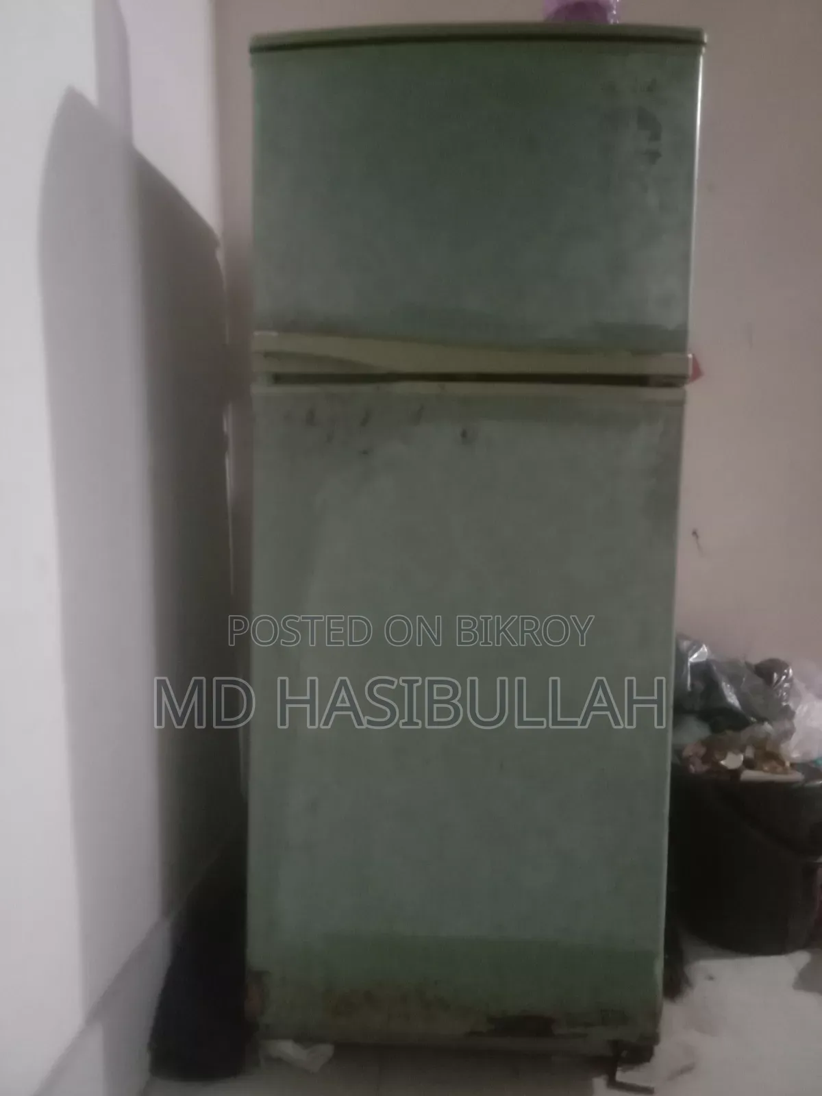 Samsung Fridge - Good condition, fully operational