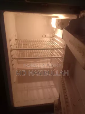 Samsung Fridge - Good condition, fully operational