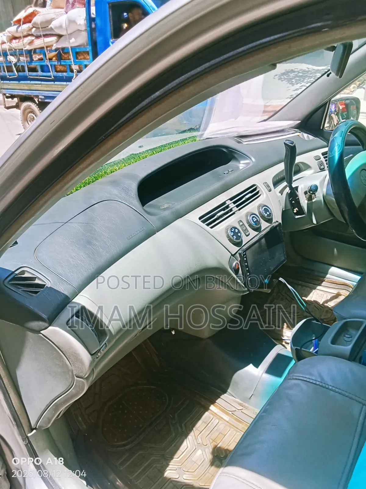 Toyota Vista 2000 Silver