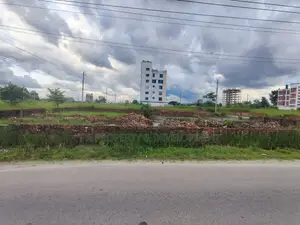 সাউথ ফেসিং ১০ কাঠা প্লট সেল এন ব্লক