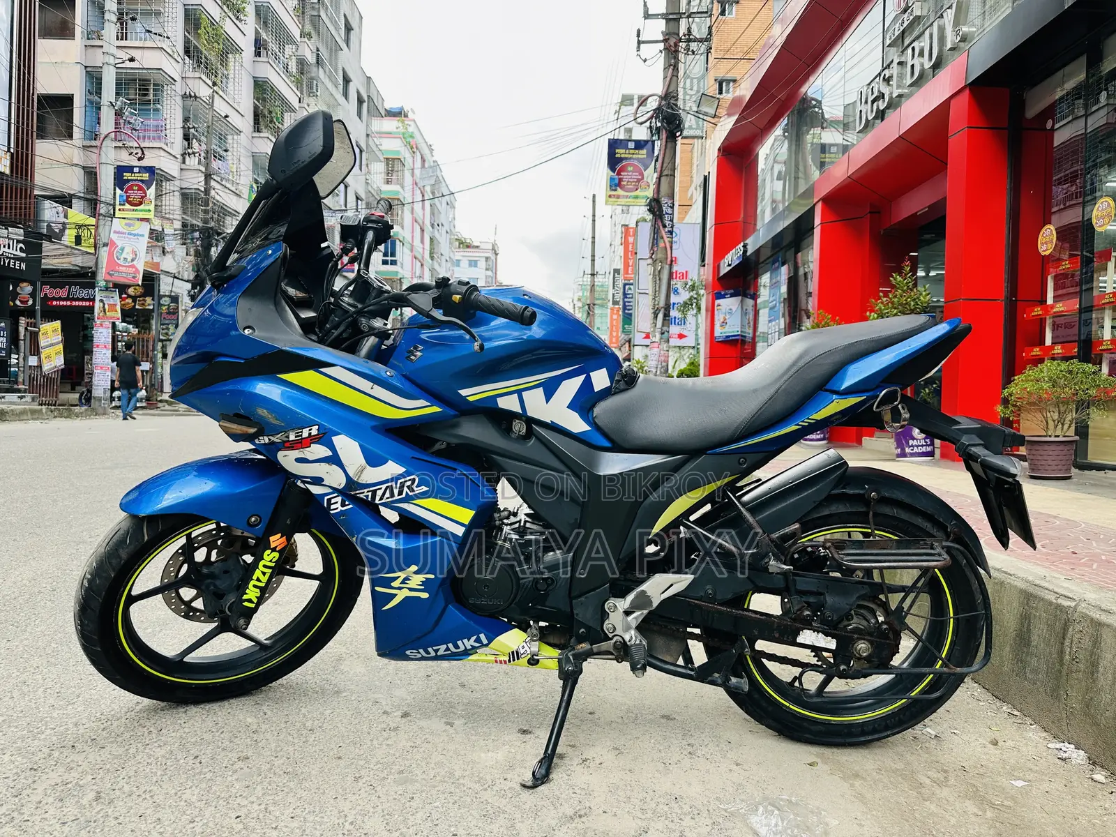 সুজুকি জিক্সার এসএফ ২০১৮ নীল
