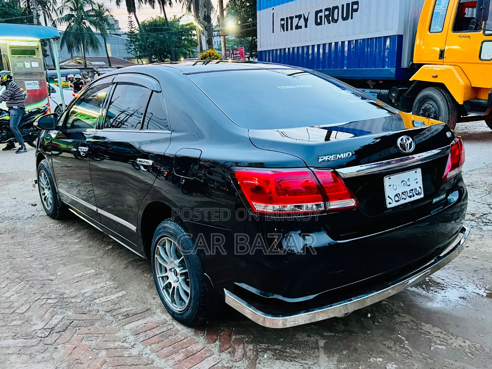 Toyota Premio 1.5 front-wheel drive 2012 Black