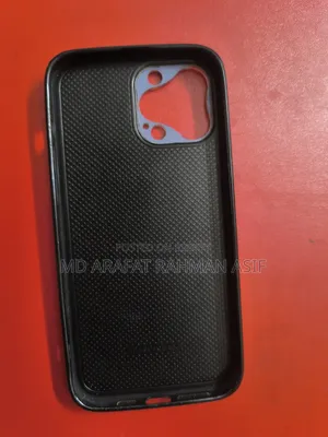 এই আইফোন ১৩ প্রো ম্যাক্স এর কভার এবং লেন্স বিক্রির জন্য রয়েছে