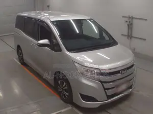 Toyota Noah 2.0 FWD (8 Seater) 2021 Silver