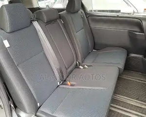 Toyota Noah 2.0 FWD (8 Seater) 2021 Silver