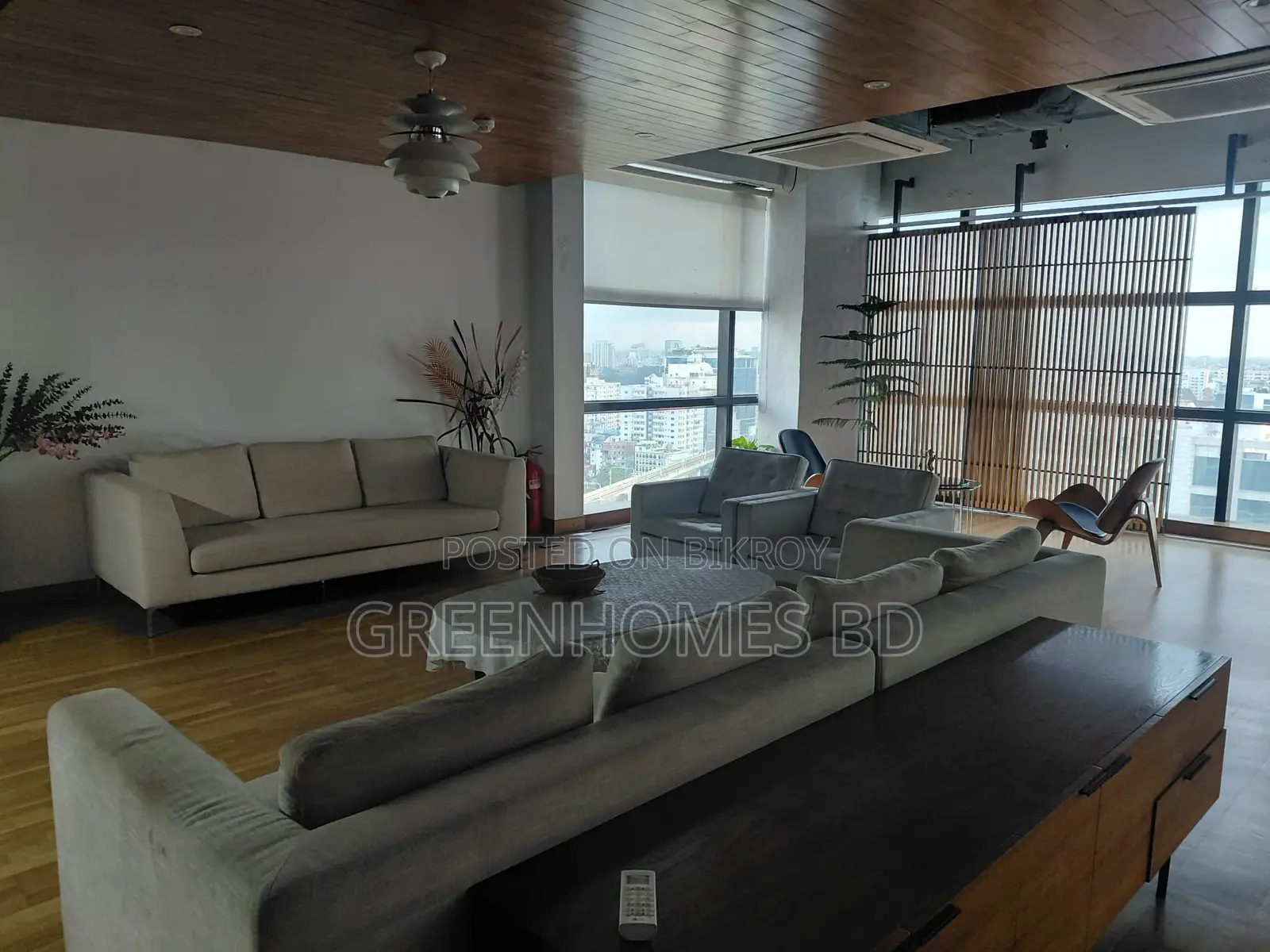 Unique Trade Centre, Panthapath Commercial Space for Sale