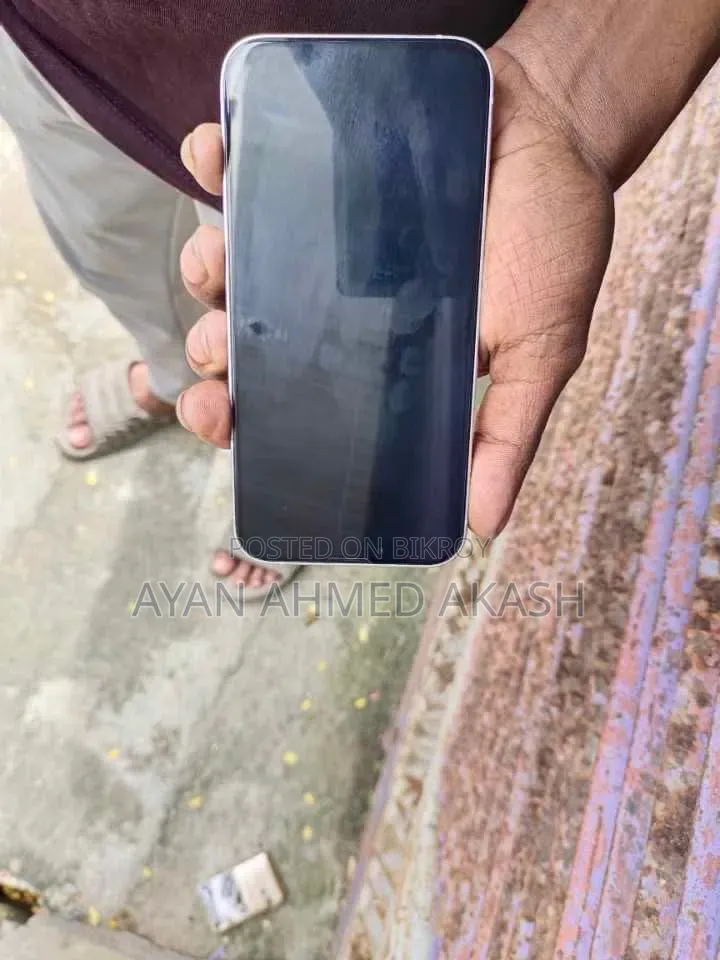 অ্যাপল আইফোন ১৪ ২৫৬ জিবি হোয়াইট